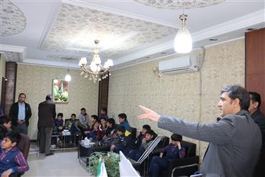 بازدید دانش‌آموزان پایه ششم مدرسه شهید مفتح از شهرداری زیار