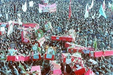 گرامیداشت 25 آبان، نماد دلدادگی مردم اصفهان به انقلاب اسلامی
